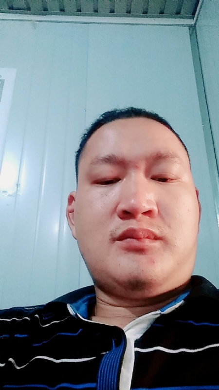 随缘随风的第一张照片--漳州蓝颜知己交友网