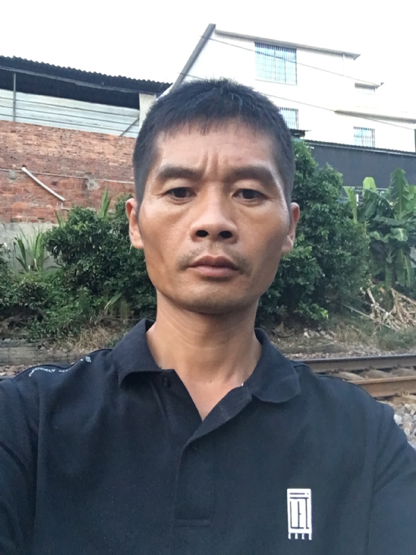 小张的第一张照片--漳州蓝颜知己交友网