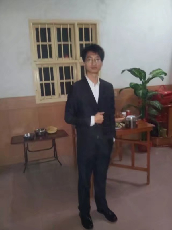 潇湘剑雨的第一张照片--漳州蓝颜知己交友网